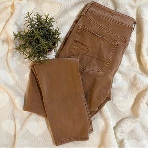 AMERICAN EAGLE TAN JEGGING